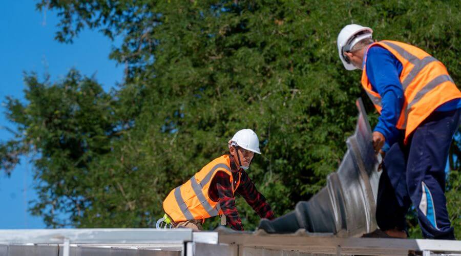 Professional Flat Roofing Installation in Westfield, IA
